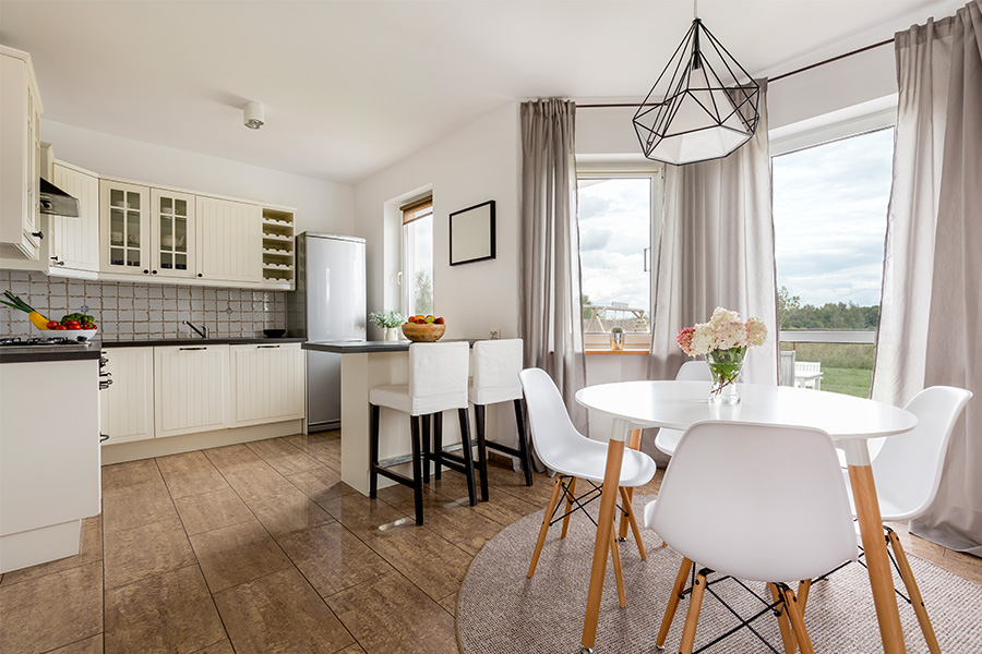 Tips From an Interior Designer: How to Maximize Small Interior